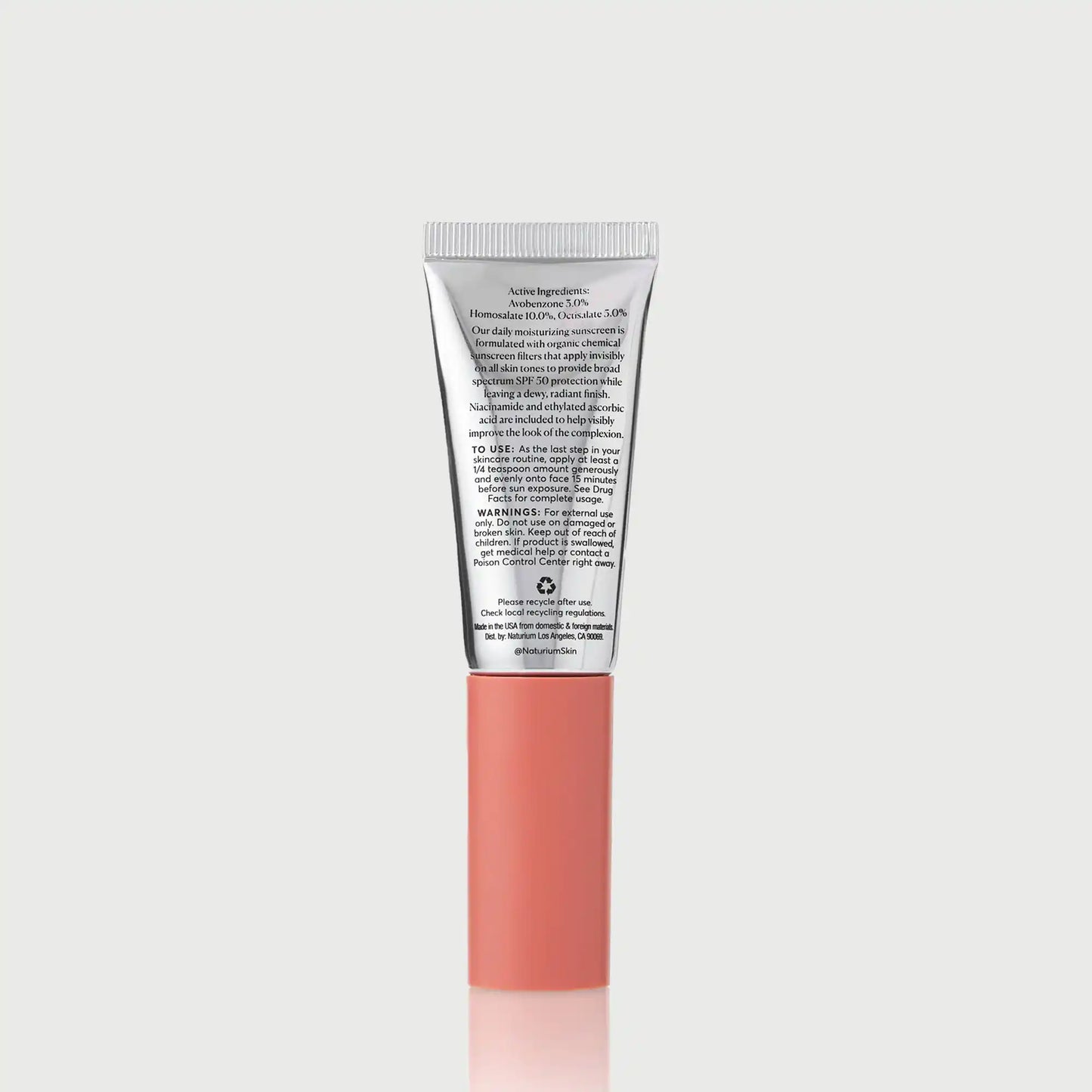 dew-glow-moisturizer-spf-50-travel-size-k9 NATR-10157_Dew-Glow-Moisturizer-SPF-50-Mini_back_capon_bonebkgd_d7cb9bbb-e294-42e2-8d5a-28c73c09b5b5.webp