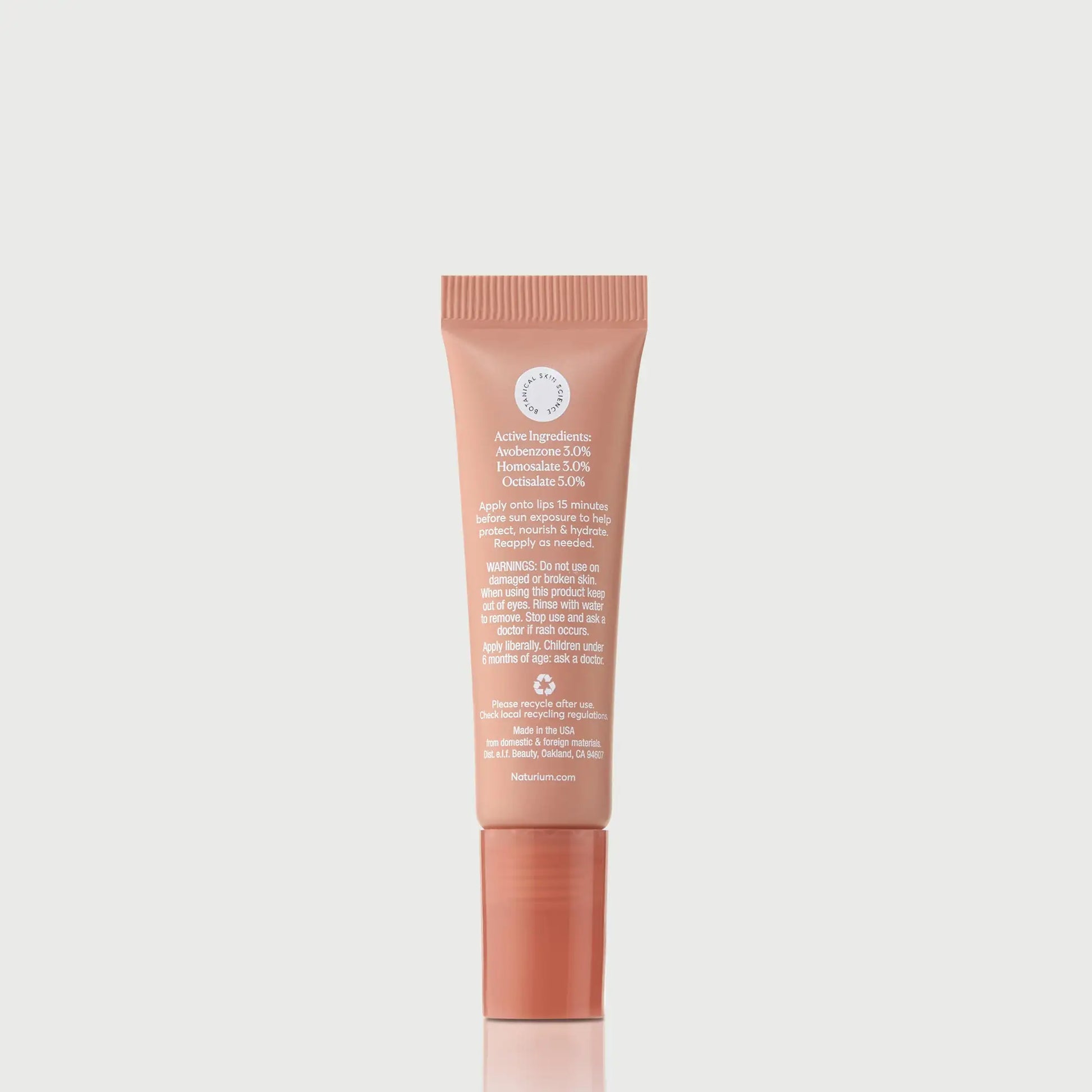 phyto-glow-lip-balm-spf-45-getaway-n2 NATR-10126_PhytoGlow_SPF_Getaway_primary_capon_back_bonebkgd_1.webp