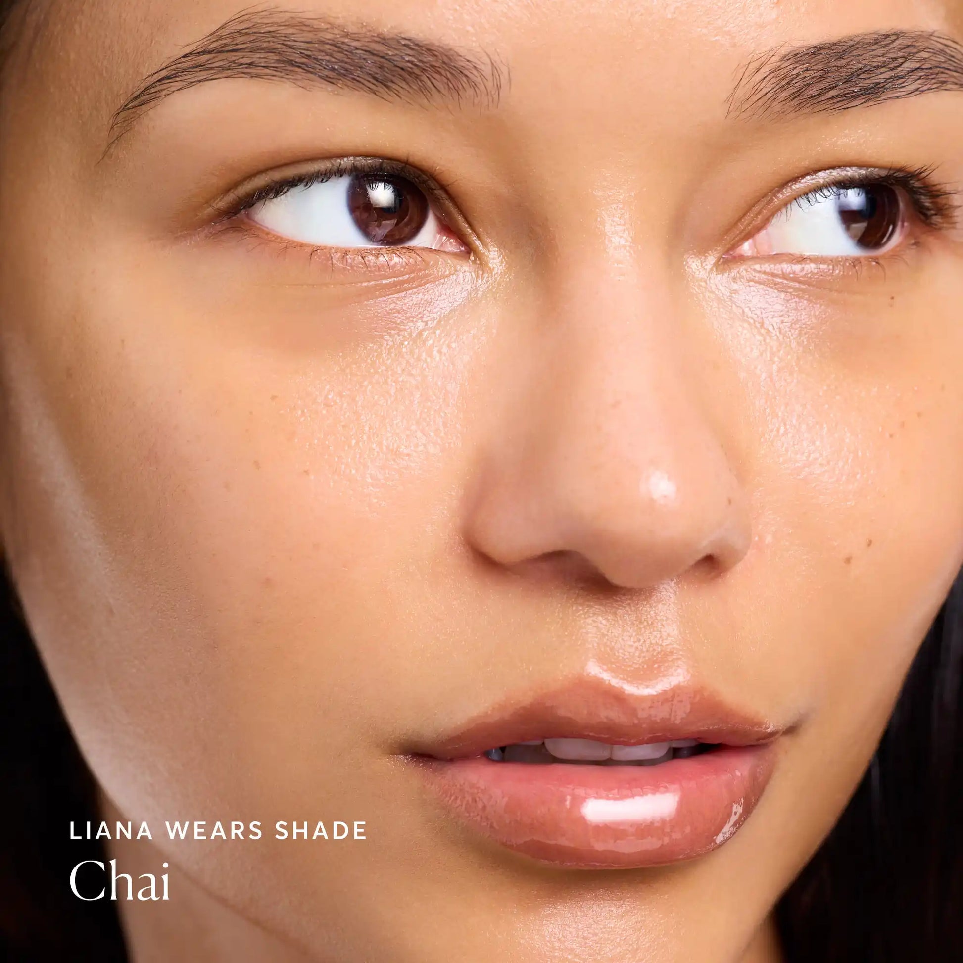 phyto-glow-lip-balm-chai-c0 NATR-60111-Alt-Images-Phyto-Glow-Lip-Balm-Chai-04.webp