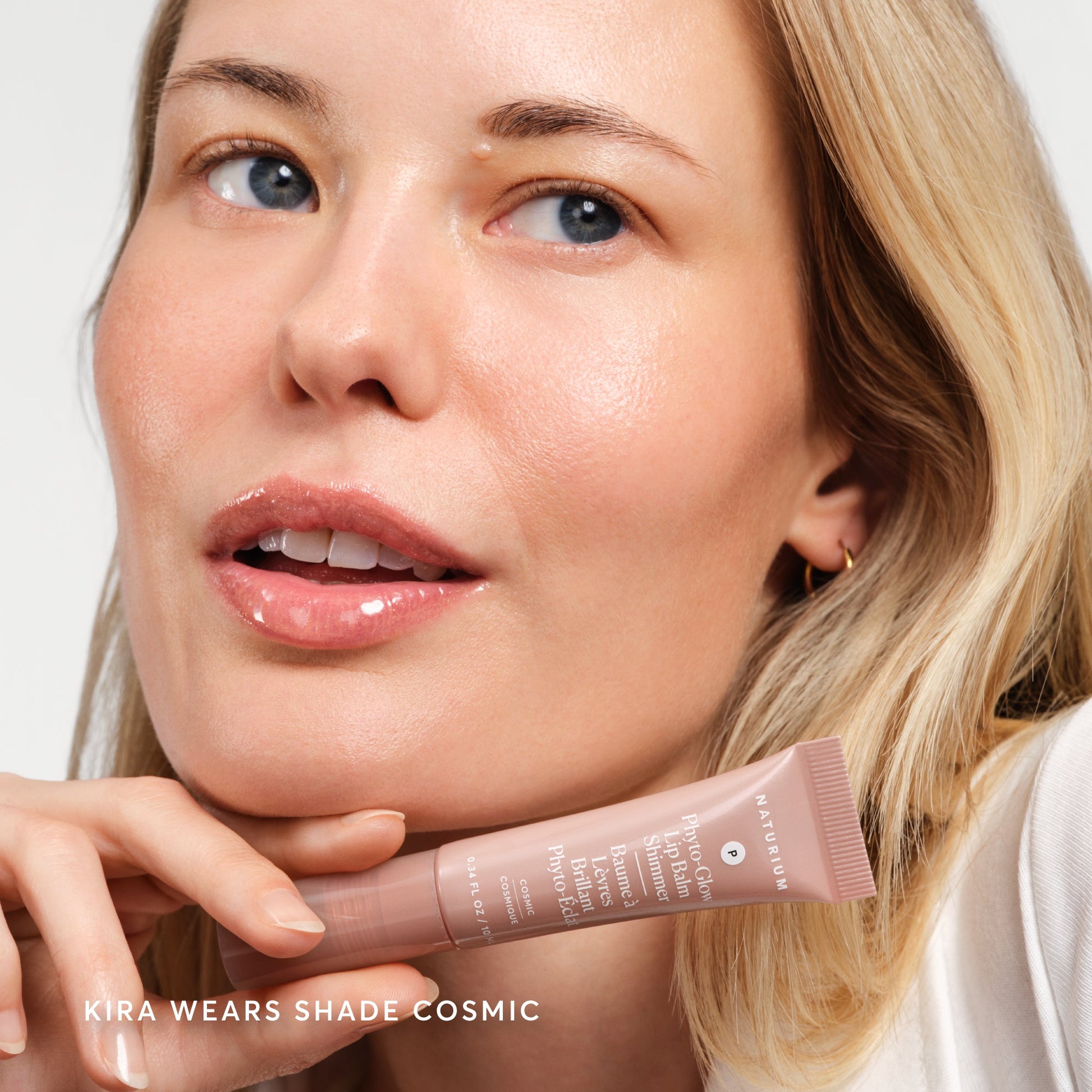 phyto-glow-lip-balm-shimmer-cosmic-h5 NATR-60134-Alt-Images-PhytoGlow-Cosmic-5.jpg
