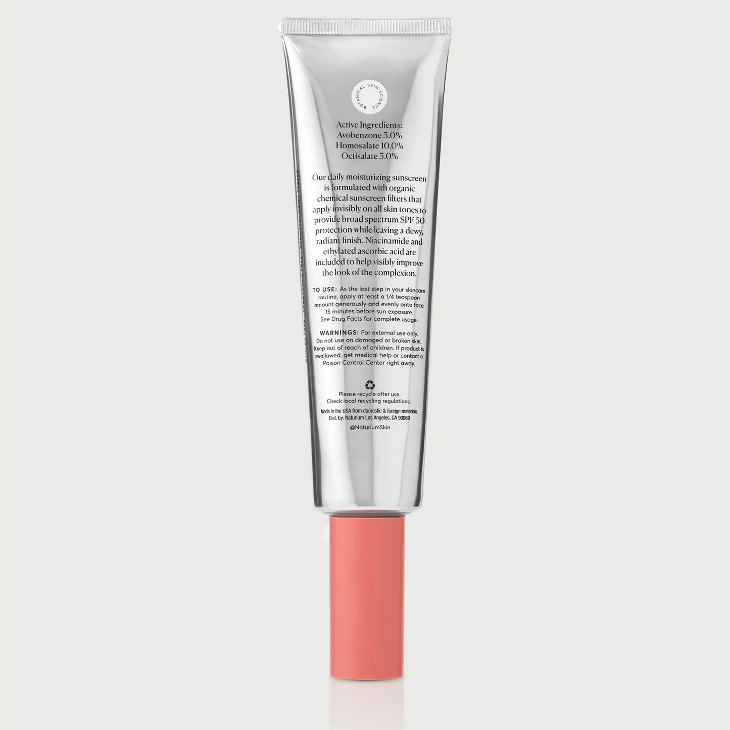 dew-glow-moisturizer-spf-50-jumbo-u9 NATR_Dew_Glow_Jumbo_Back_CapOn_bonebkgd.webp