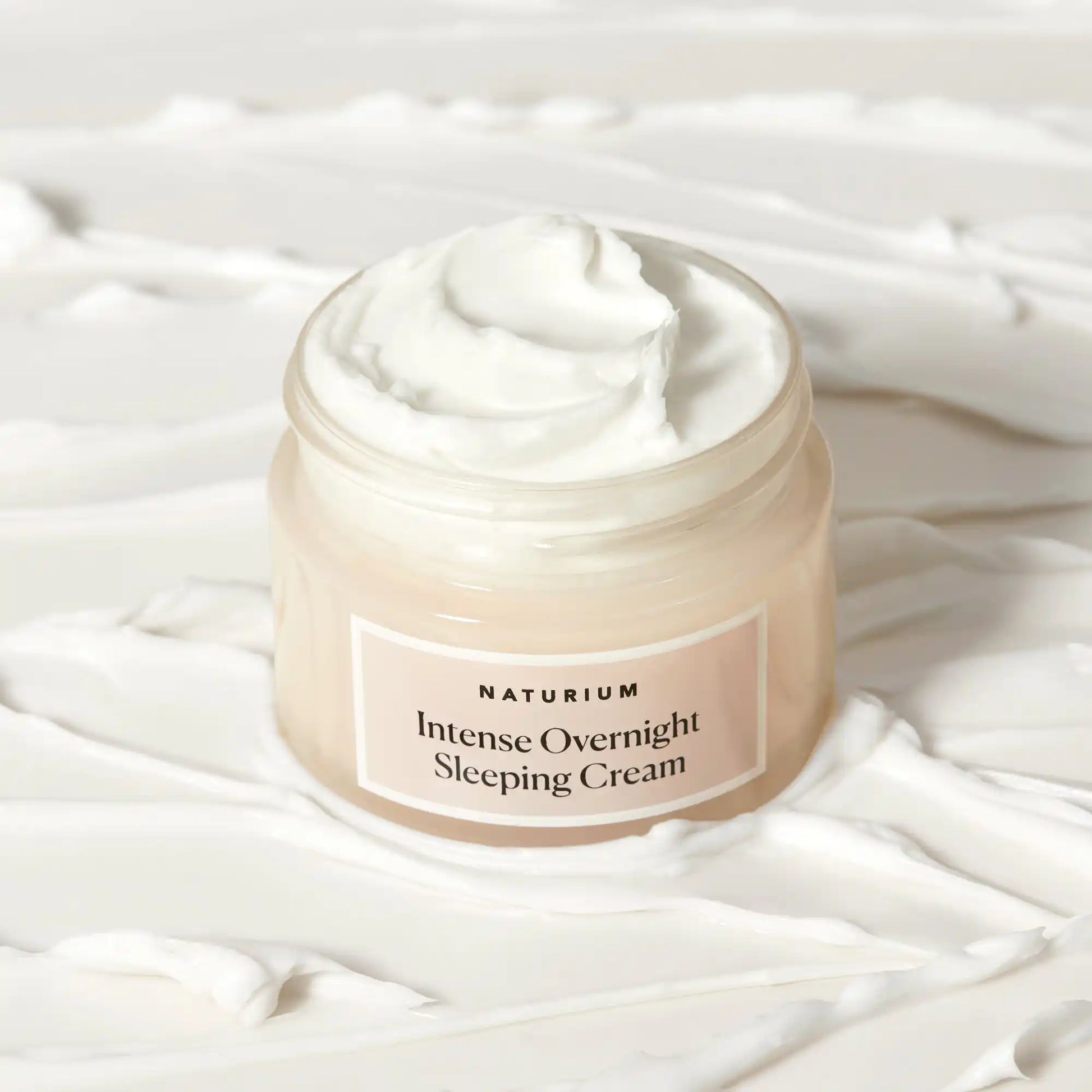 intense-overnight-sleeping-cream-m4 sleepingcream_0880-crop_1.webp